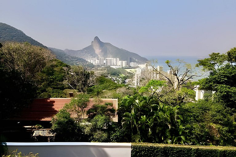 Laris Rio - Casa no São Conrado