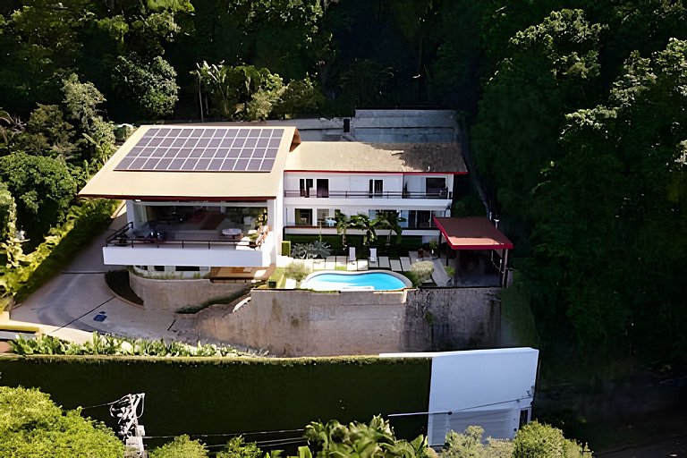 Laris Rio - Casa no São Conrado