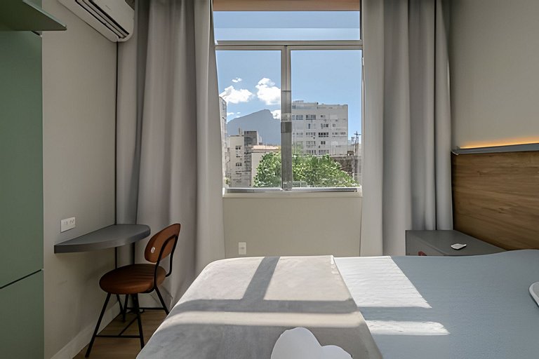 Laris Rio - Ipanema: vista Cristo