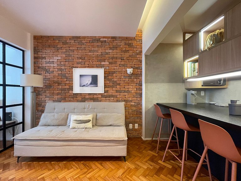 Laris Rio - Copanema: studio aconchegante