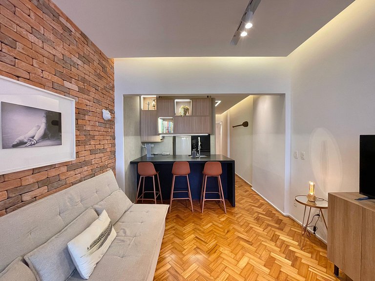 Laris Rio - Copanema: studio aconchegante