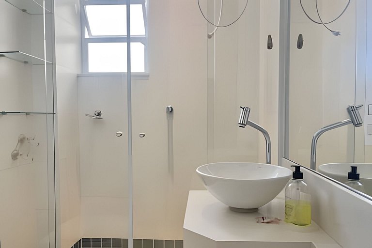 Laris Rio - Copacabana: O Rio começa aqui.