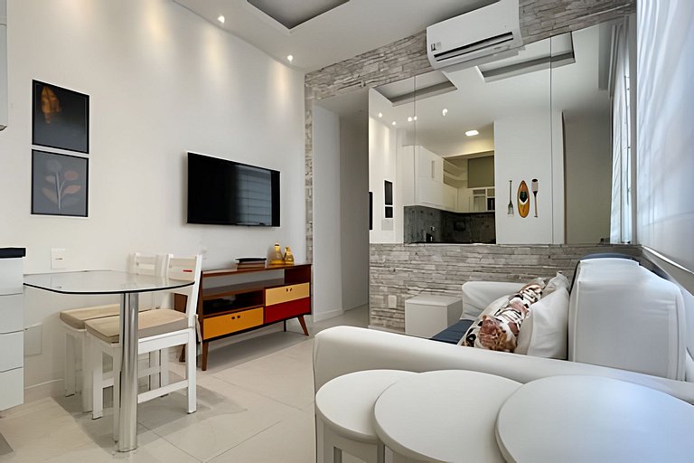 Laris Rio - Copacabana: O Rio começa aqui.