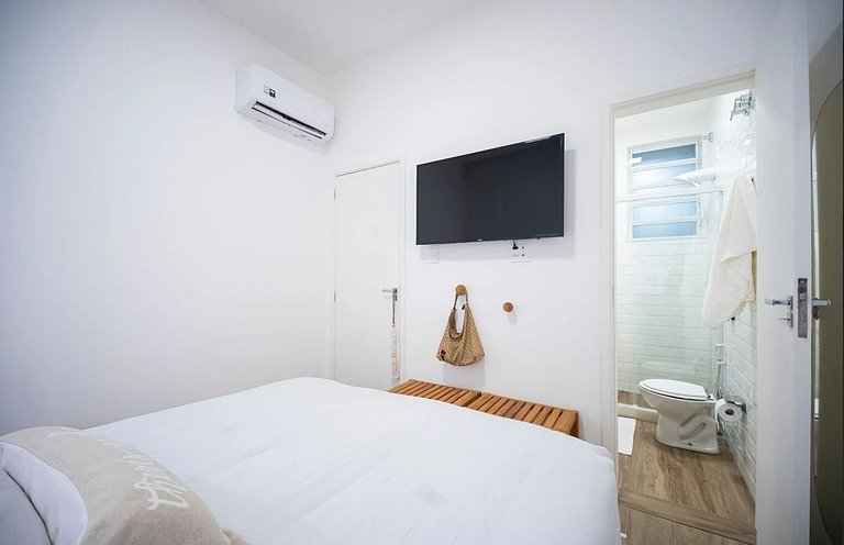 Laris Rio- Gávea: quarto/sala perto do Jockey Club