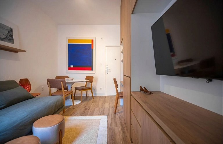 Laris Rio- Gávea: quarto/sala perto do Jockey Club