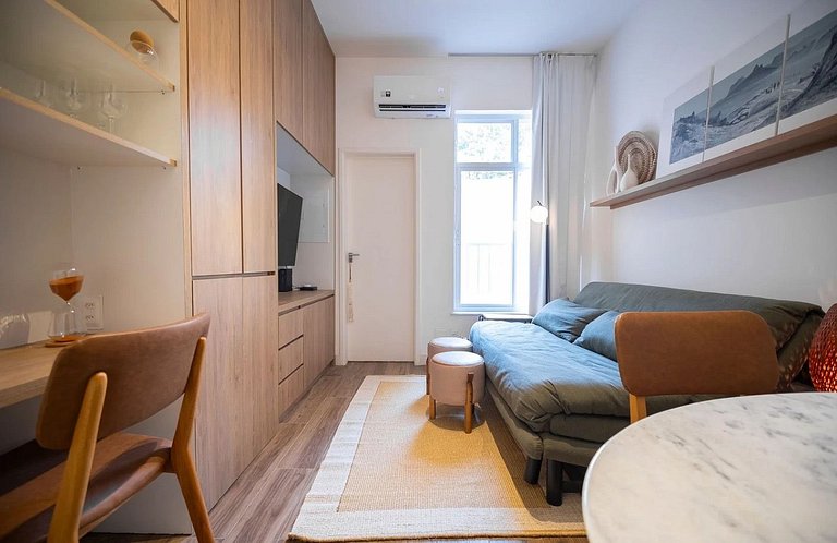 Laris Rio- Gávea: quarto/sala perto do Jockey Club