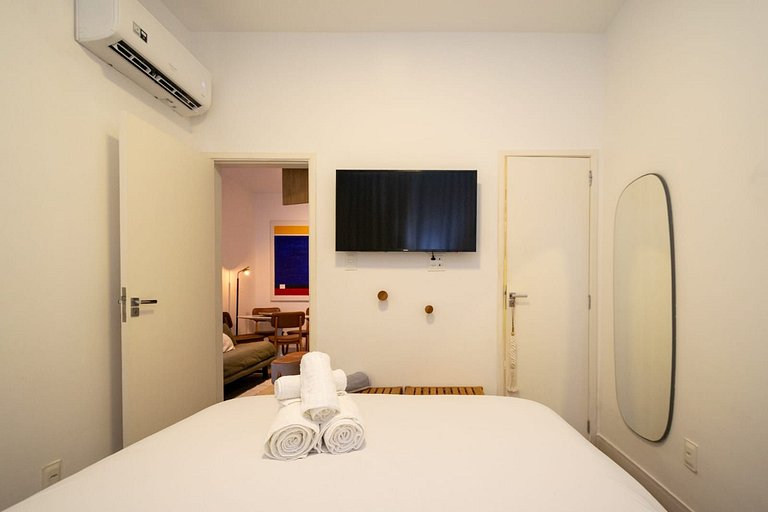 Laris Rio- Gávea: quarto/sala perto do Jockey Club