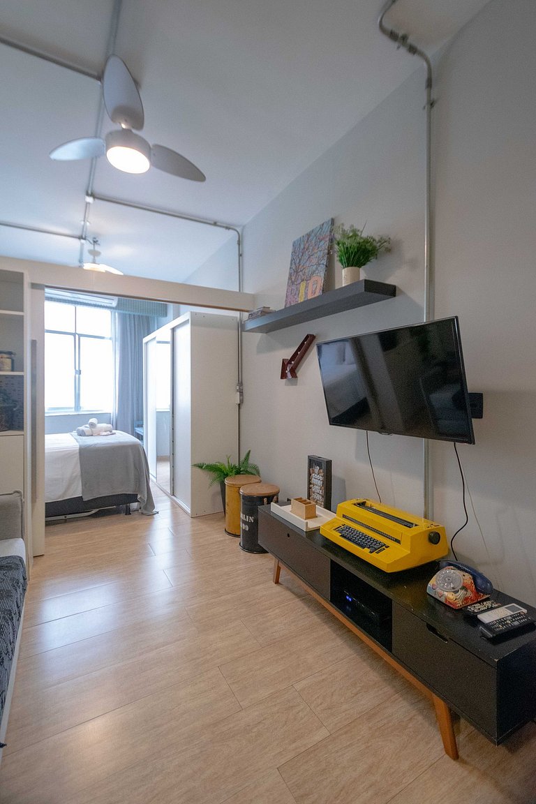 Laris Rio: Copacabana - studio quadra de praia