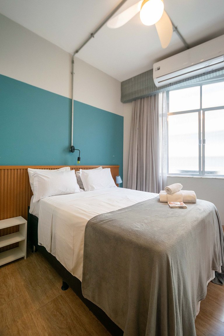 Laris Rio: Copacabana - studio quadra de praia